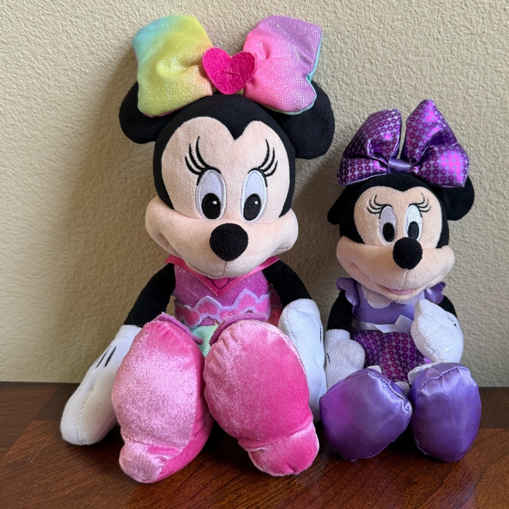 Disney Minnie Mouse Plush Duo with Pink and Purple Bows